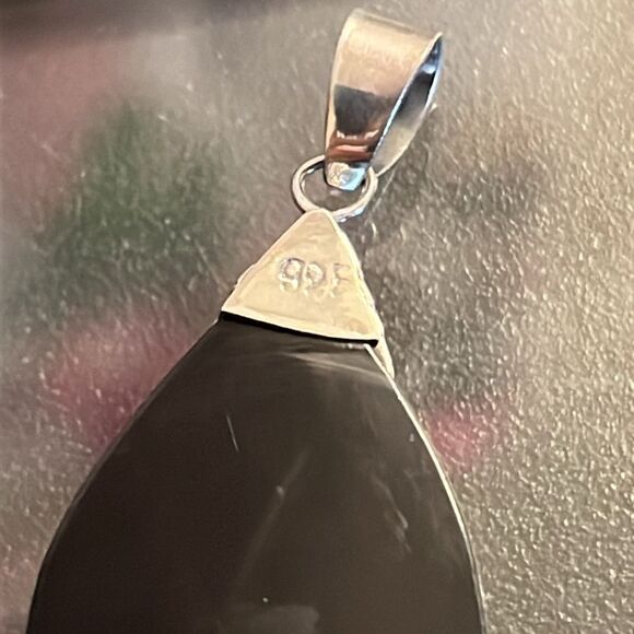 Abalone, teardrop pendant, and sterling silver with sterling silver accents - Picture 3 of 6